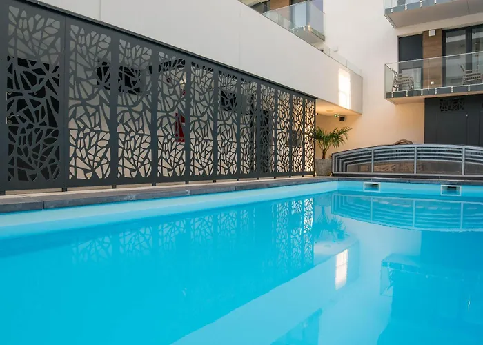 Lakeside Garden 아파트